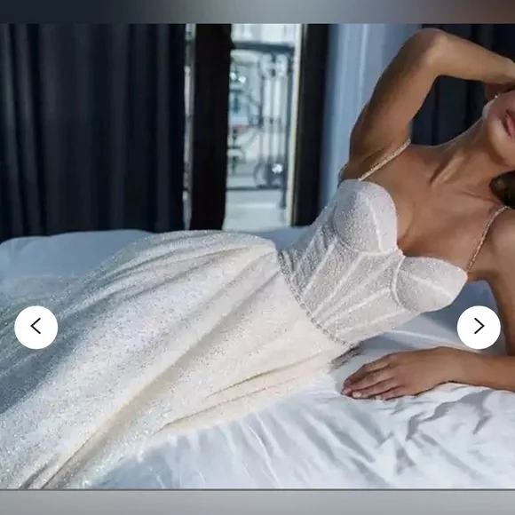 Size 8 sparkle princess wedding dress - Picture 5 of 11